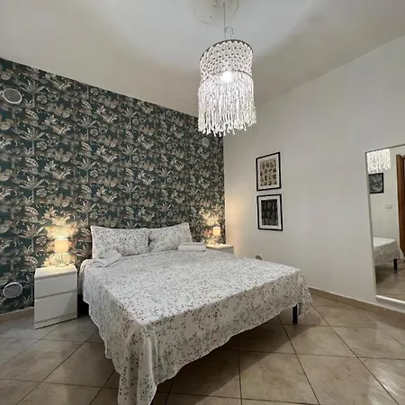 Pardus Domus Howme アパート バーリ